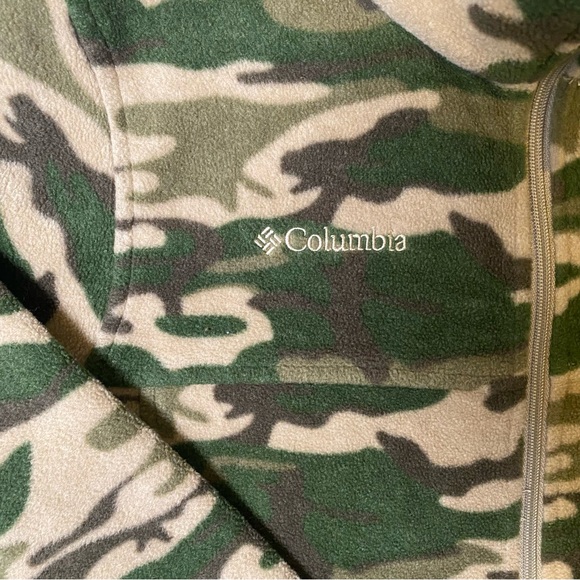 Columbia Kids Boys Green and Tan Camouflage Fleece Jacket, Size 14/16 - Picture 2 of 9